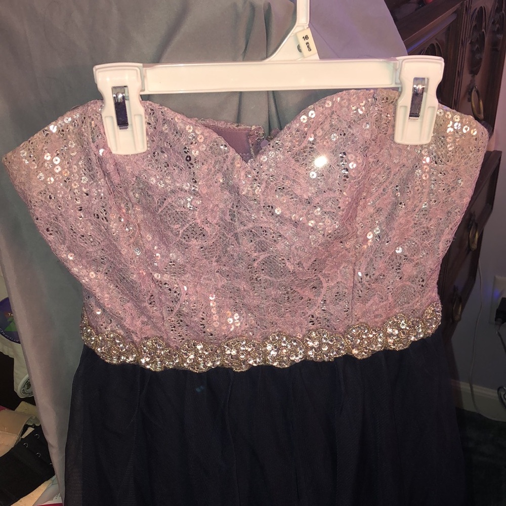 Deb Dress - Picture 2 of 9